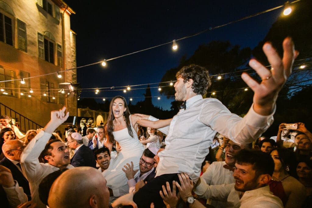 couple dancing wedding reception france