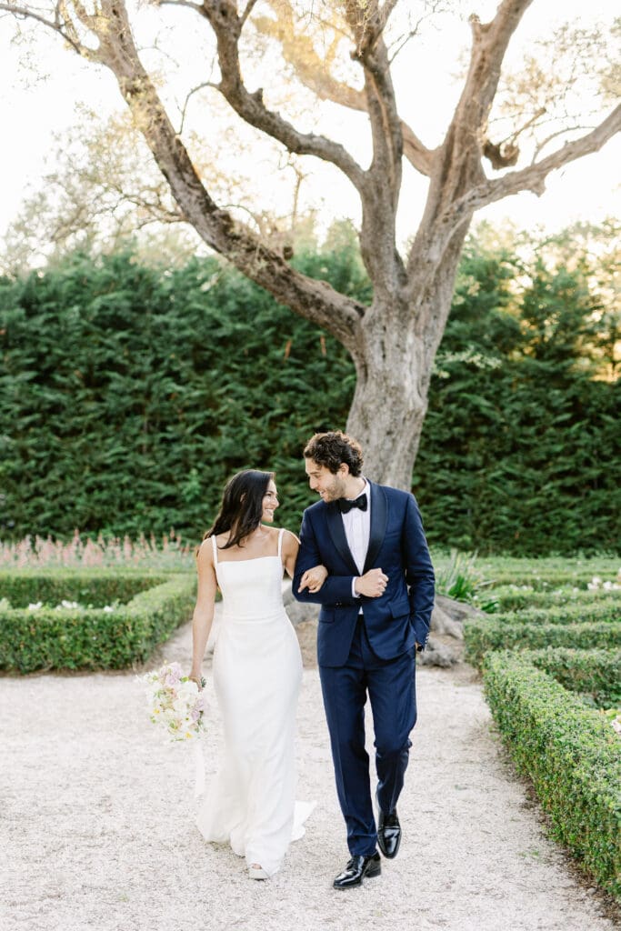 editorial wedding couple portrait france
